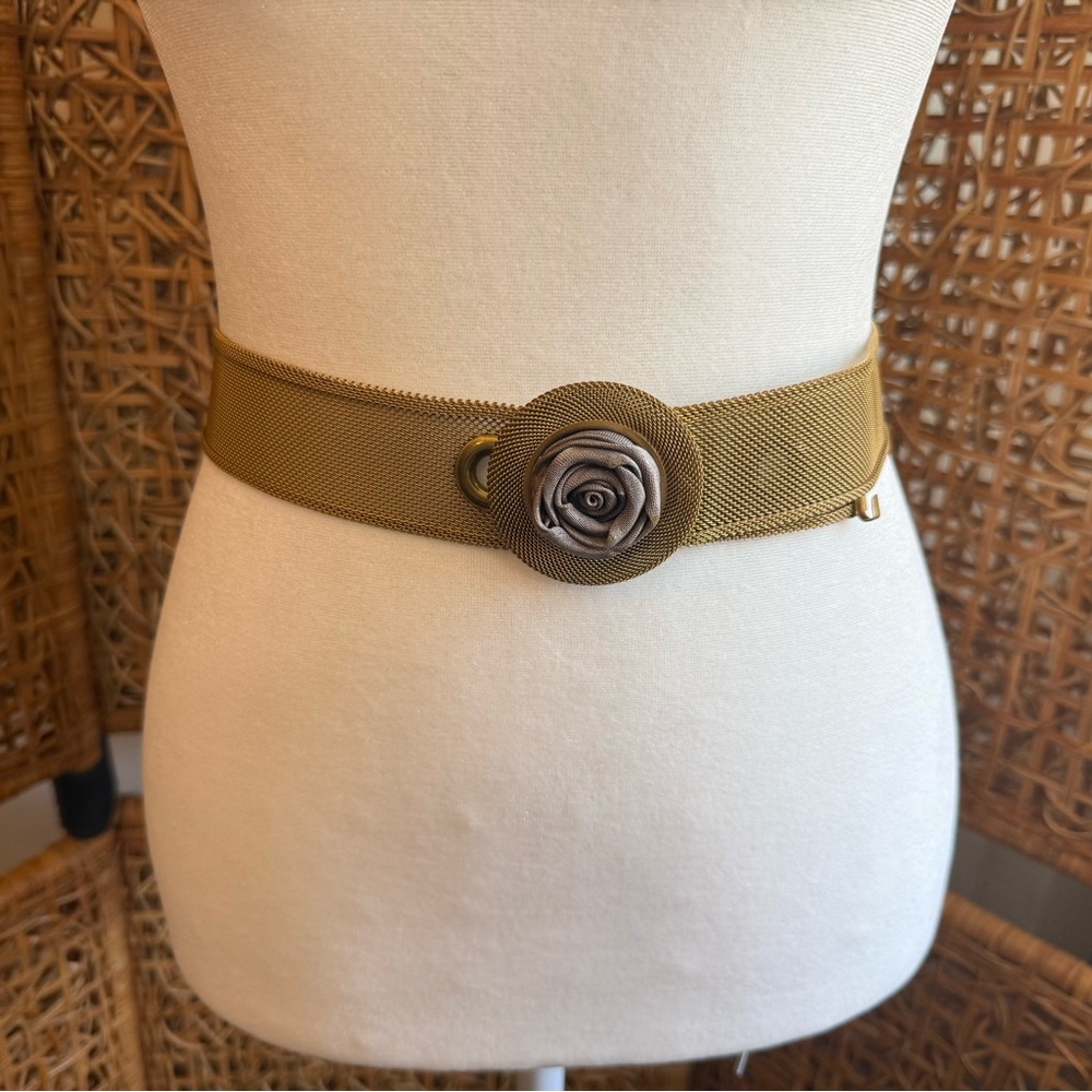 Gold Floral Mesh Waist Belt - Unbranded